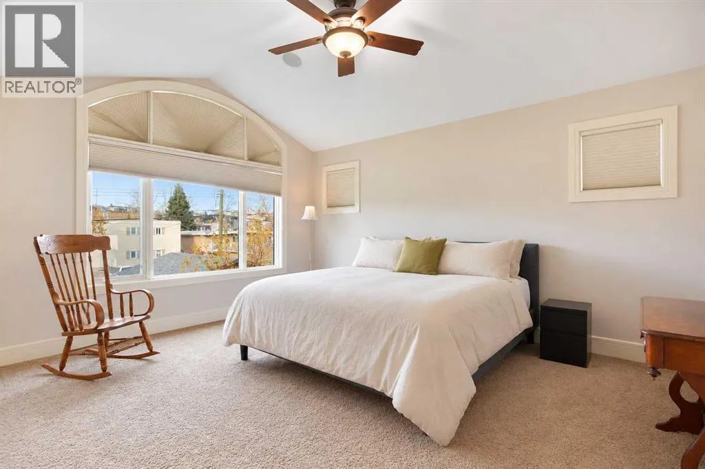 2134 3 Avenue NW