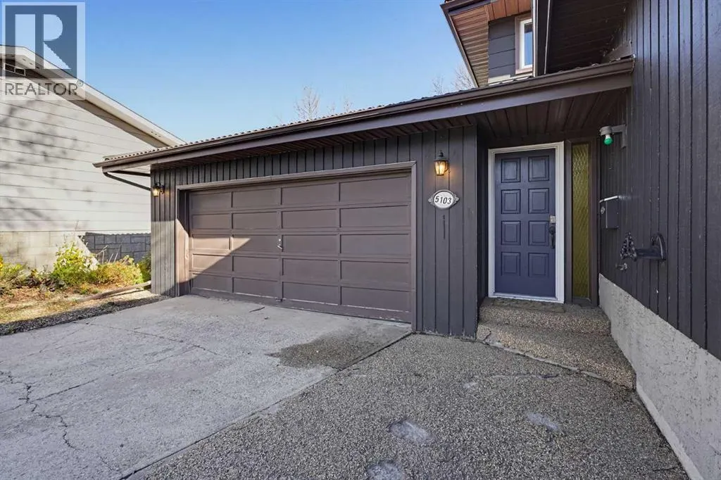 5103 60 Street Close