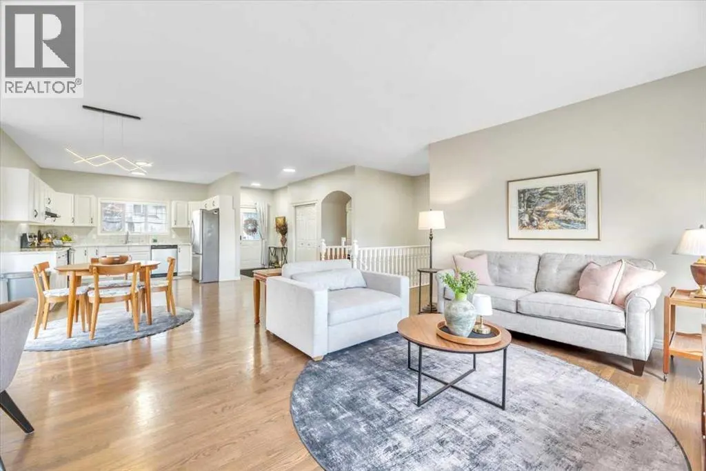 124 West Creek Glen