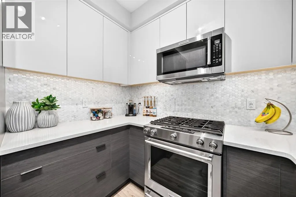 1205, 95 Burma Star Road SW