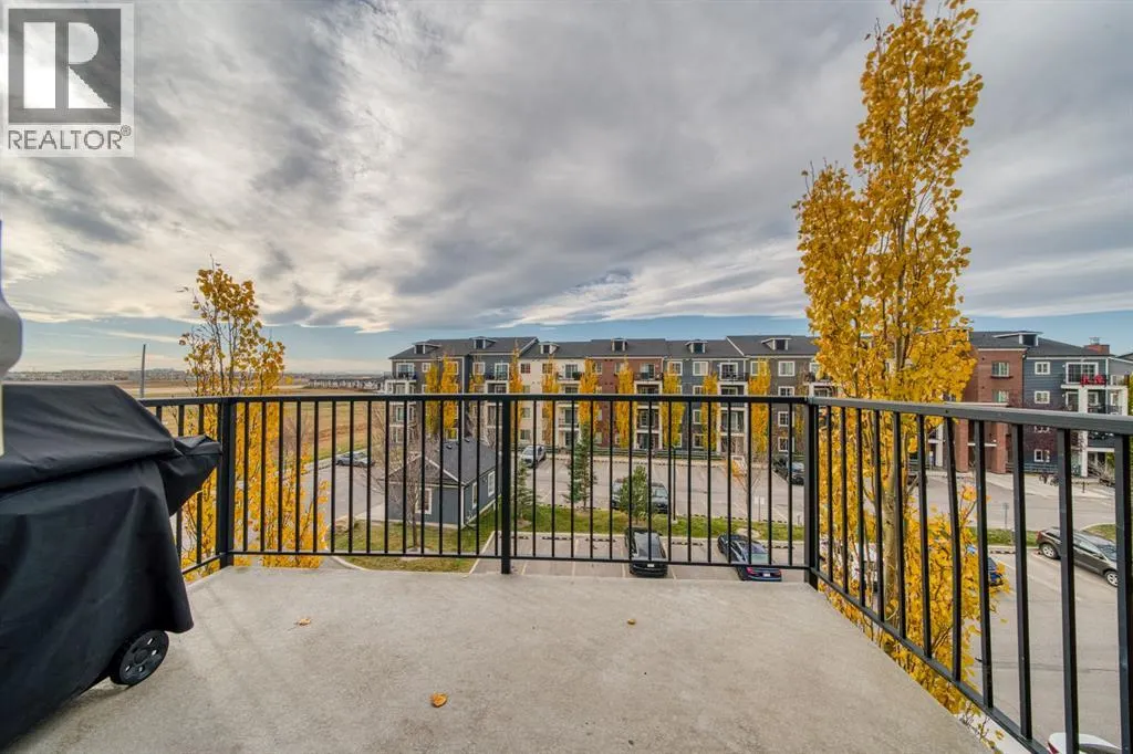 2414, 99 Copperstone Park SE