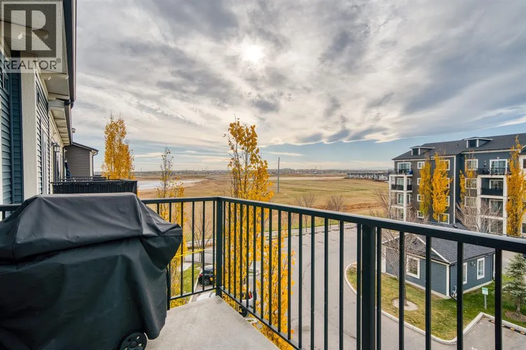 2414, 99 Copperstone Park SE