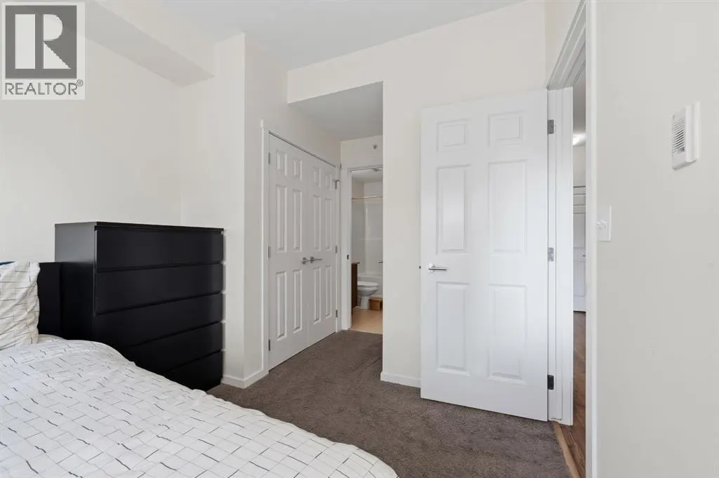 2414, 99 Copperstone Park SE