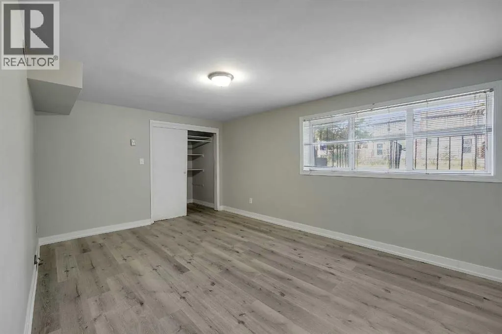 1506 36 Street SE