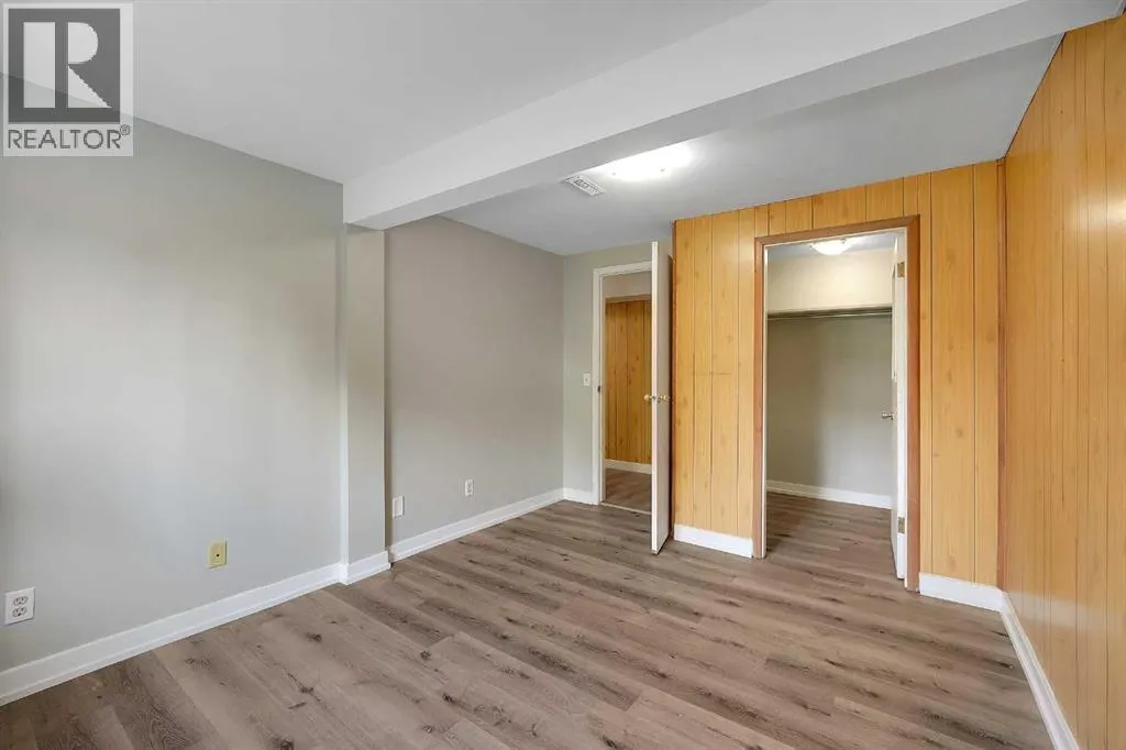 1506 36 Street SE