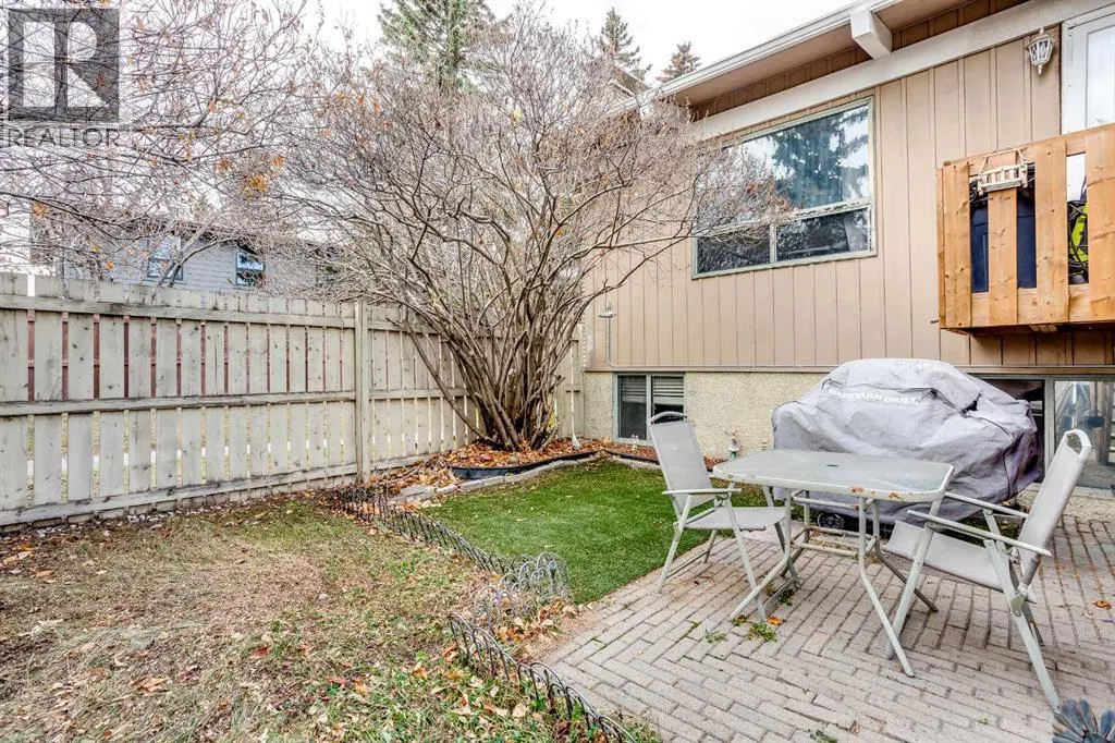 1513, 11010 Bonaventure Drive SE