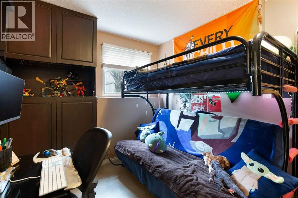 1513, 11010 Bonaventure Drive SE