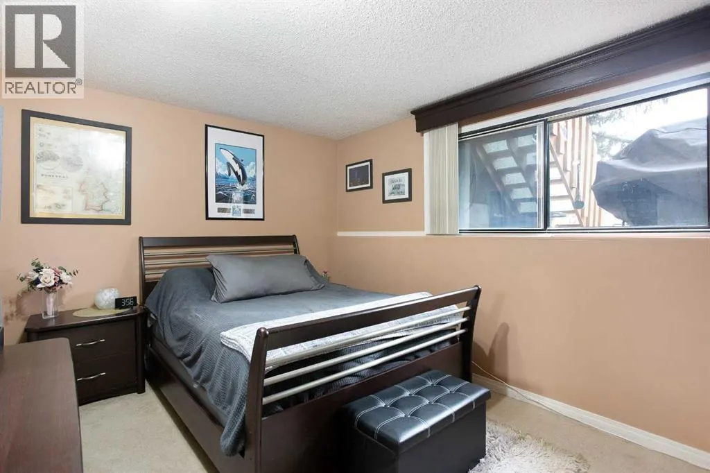 1513, 11010 Bonaventure Drive SE