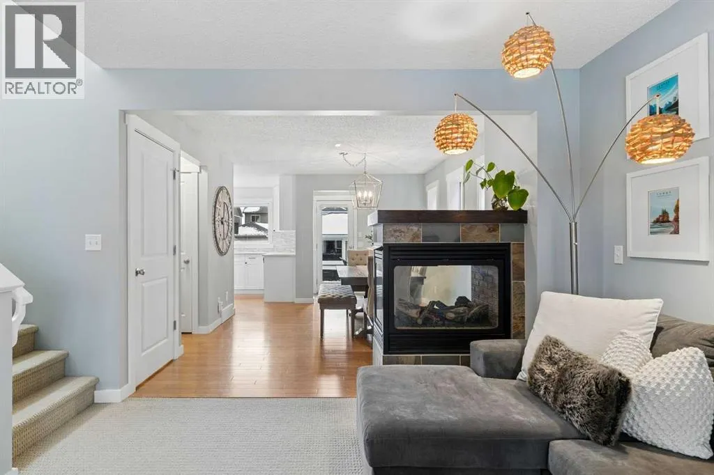 61 West Coach Place SW