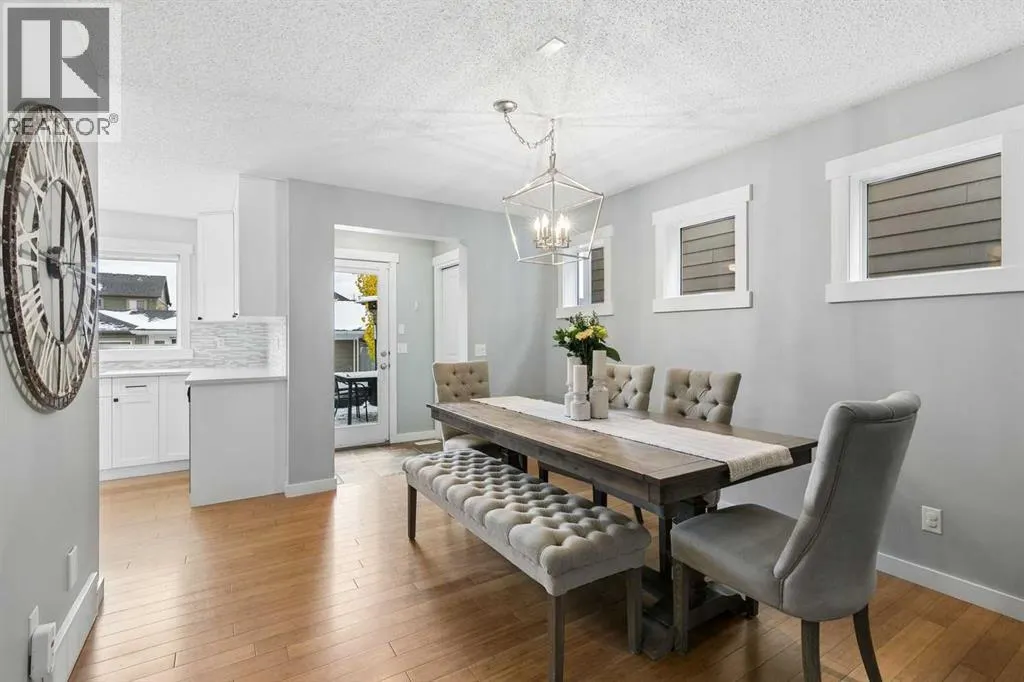 61 West Coach Place SW
