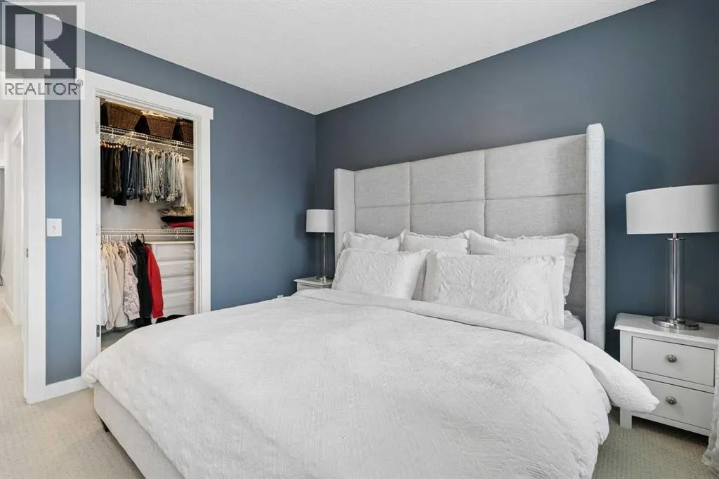 61 West Coach Place SW