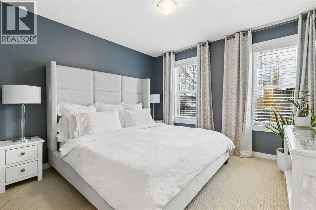 61 West Coach Place SW