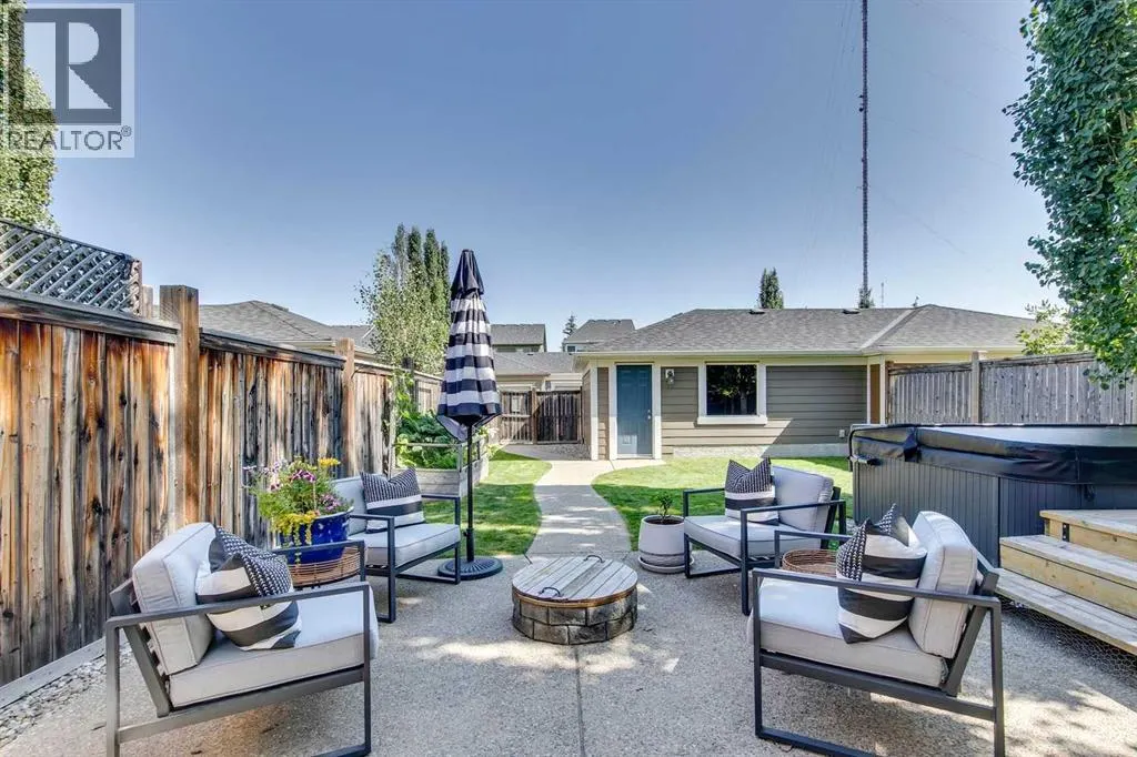 61 West Coach Place SW