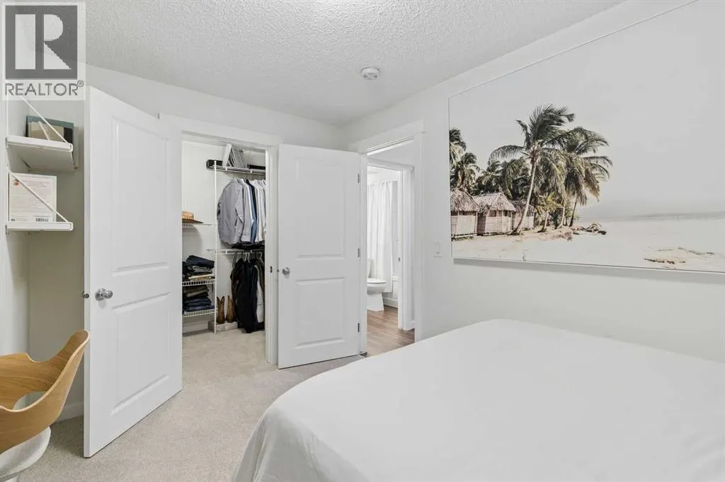 61 West Coach Place SW