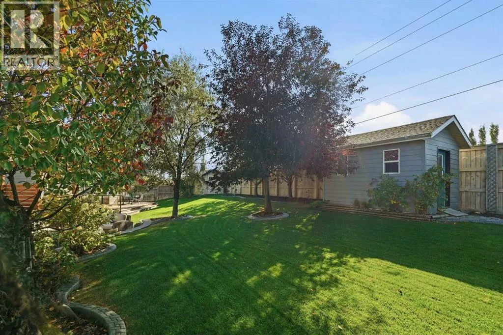 130 Chapman Close SE