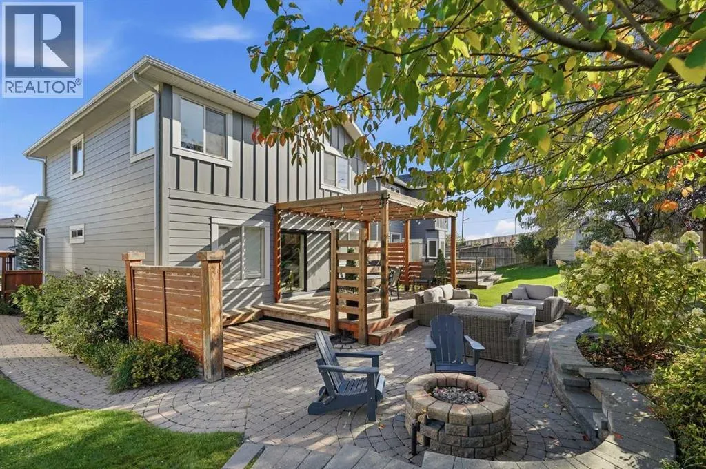 130 Chapman Close SE