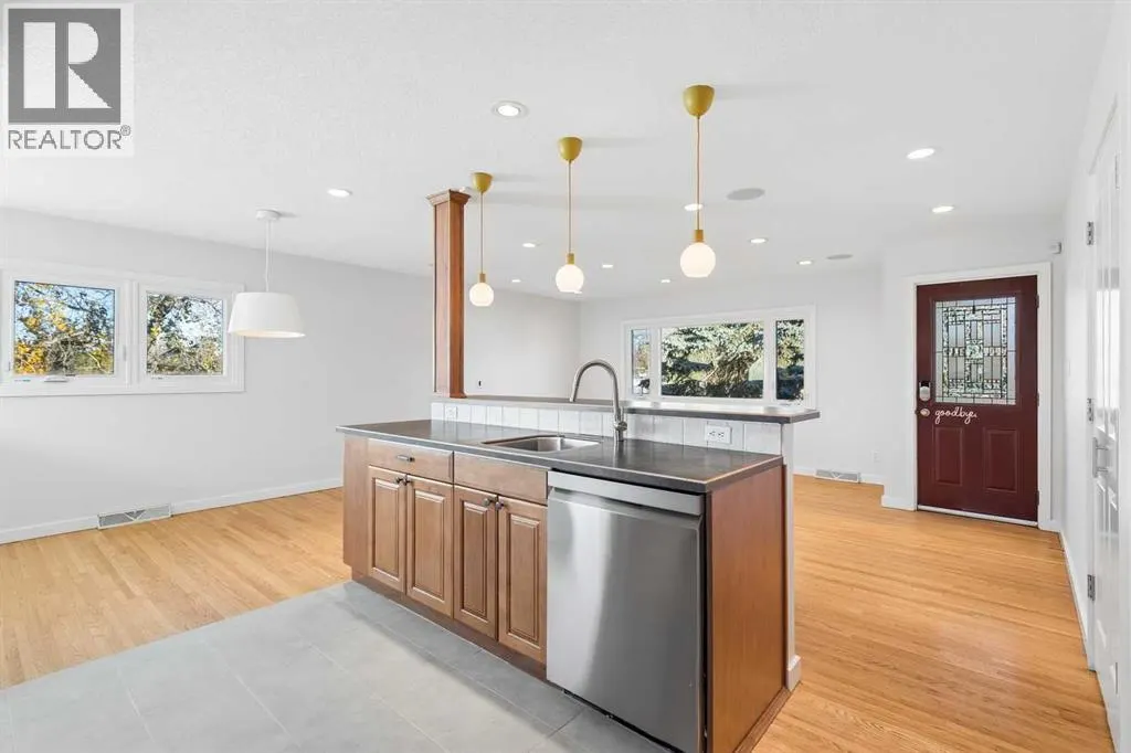 31 Hoover Place SW