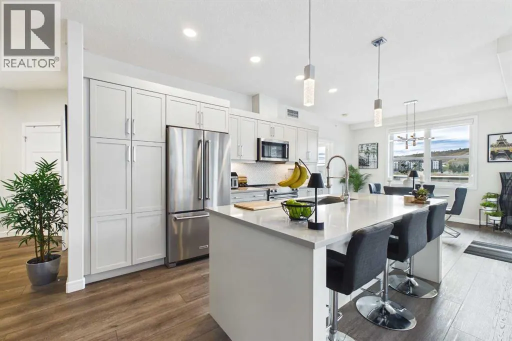 1410, 80 Greenbriar Place NW
