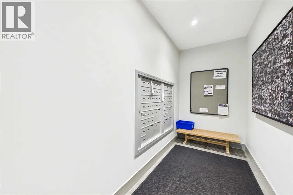 1410, 80 Greenbriar Place NW