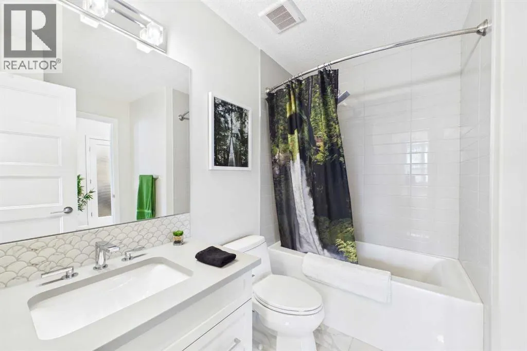 1410, 80 Greenbriar Place NW