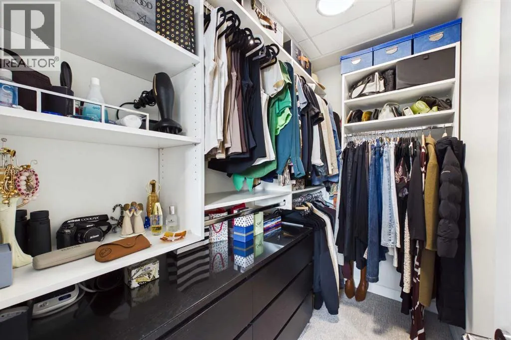 1410, 80 Greenbriar Place NW