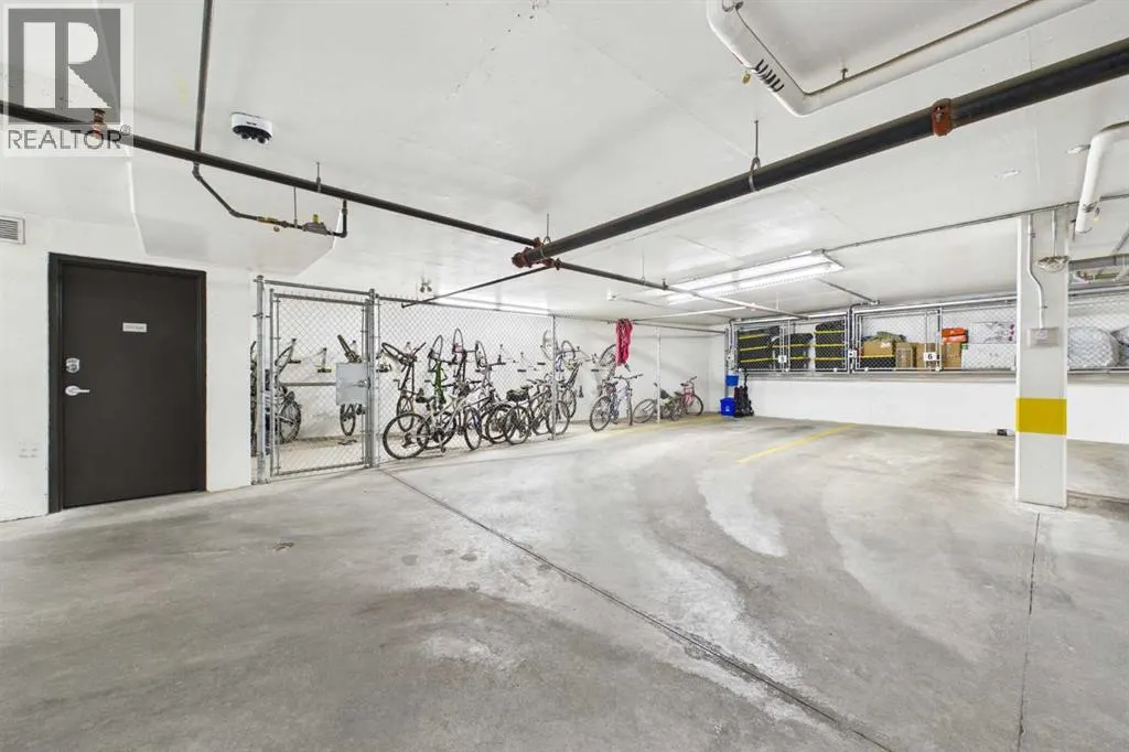 1410, 80 Greenbriar Place NW