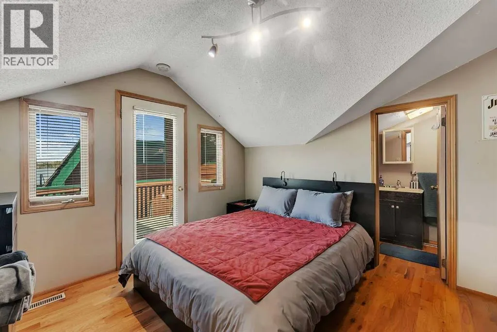 309 East Chestermere Drive