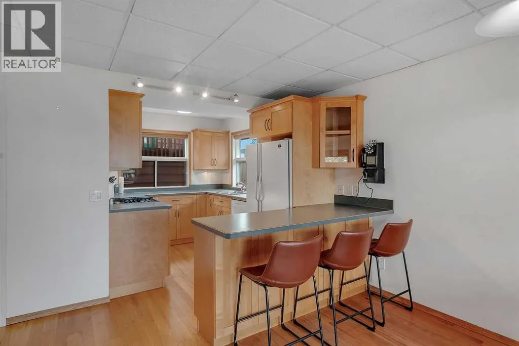 309 East Chestermere Drive