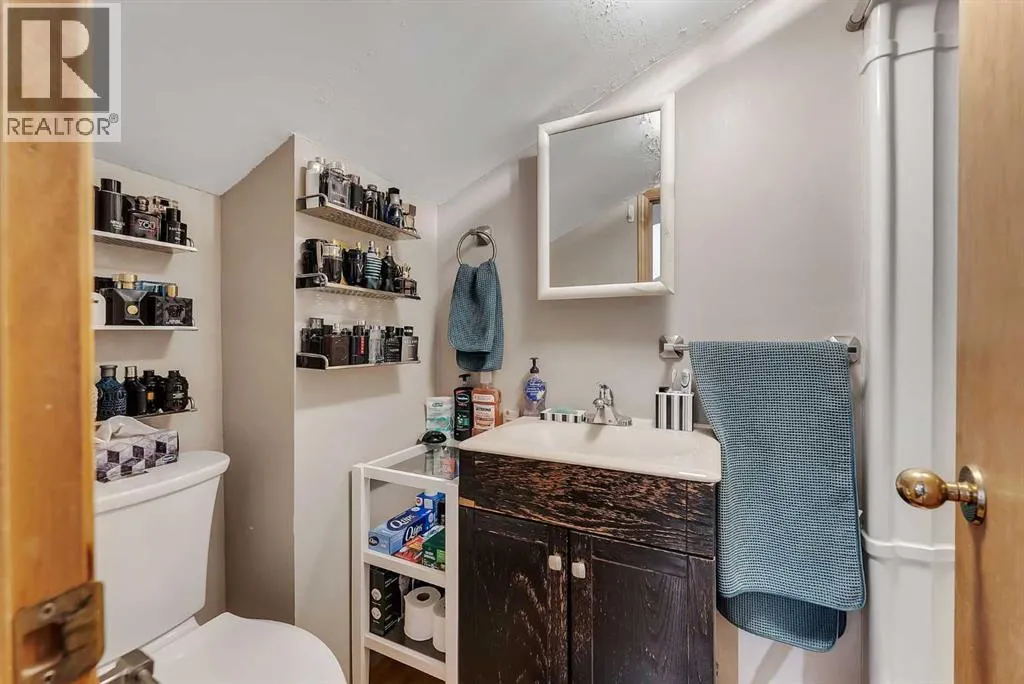 309 East Chestermere Drive