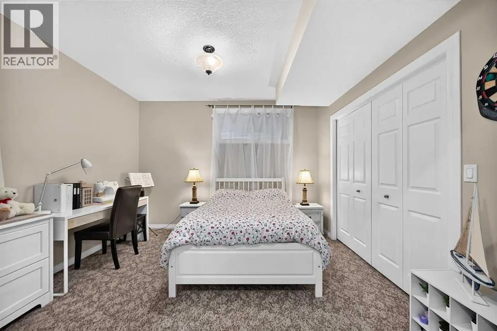 442 Sienna Heights Hill SW