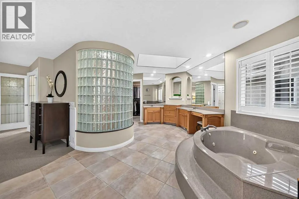 442 Sienna Heights Hill SW