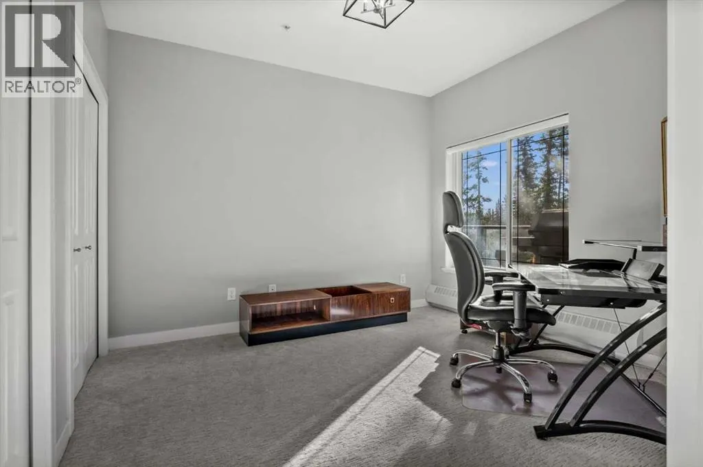 424, 20 Discovery Ridge Close SW