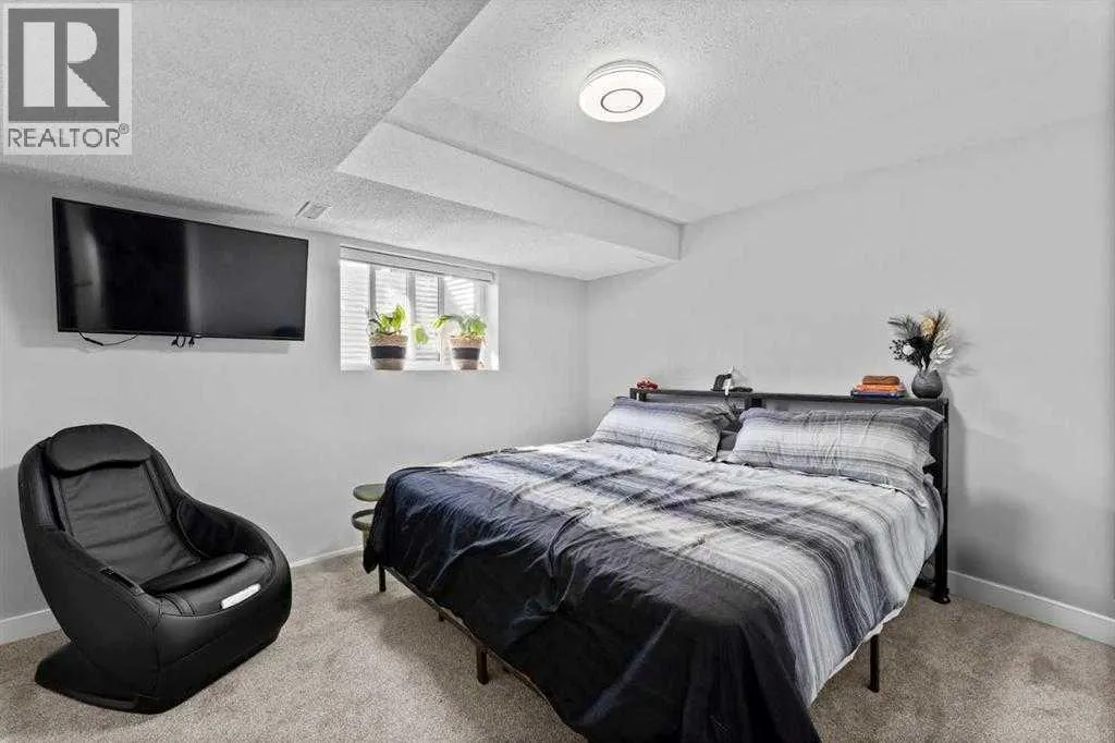 12 Cedargrove Road SW