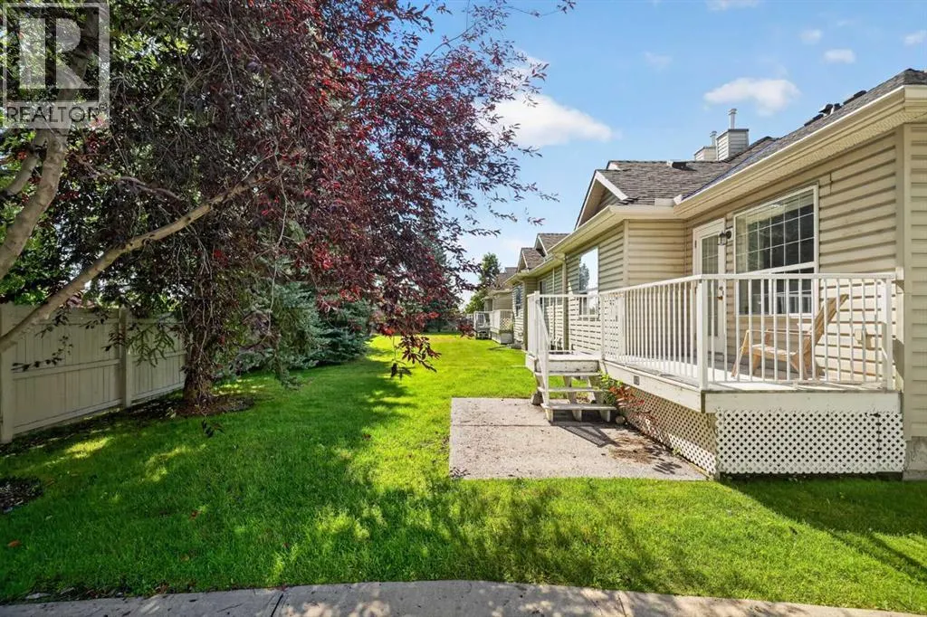 113 Mt Douglas Villas SE