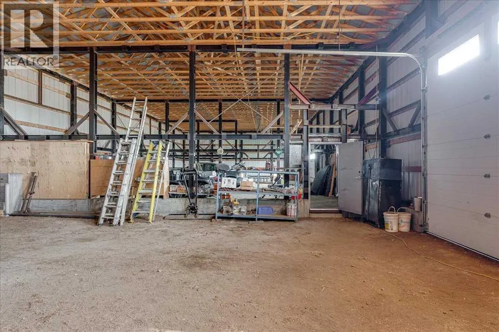273132 Range Road 275