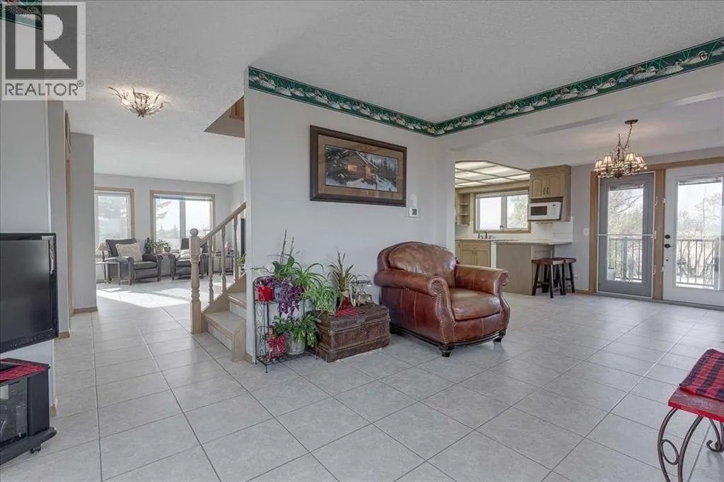 273132 Range Road 275
