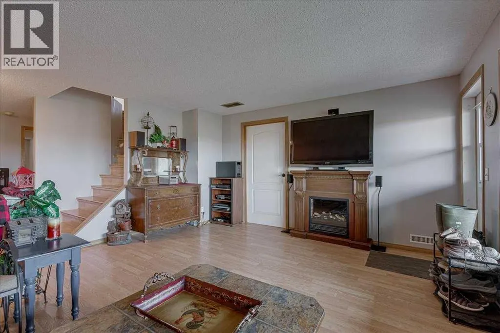 273132 Range Road 275