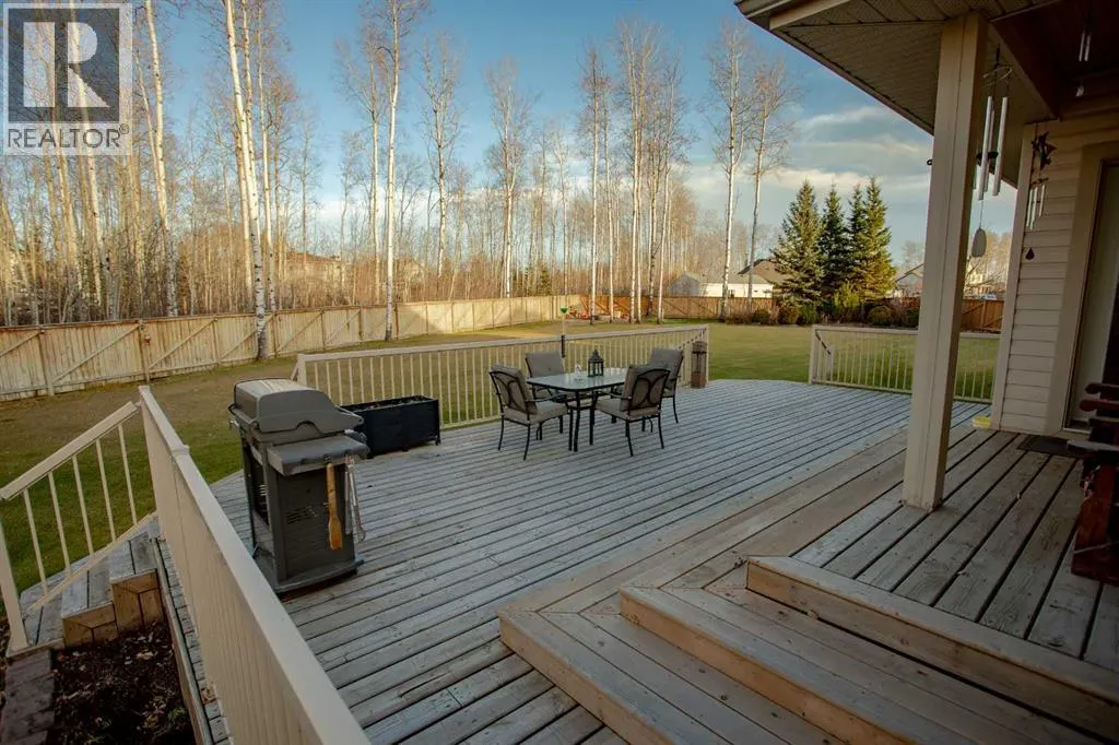 9 Chinook Crescent