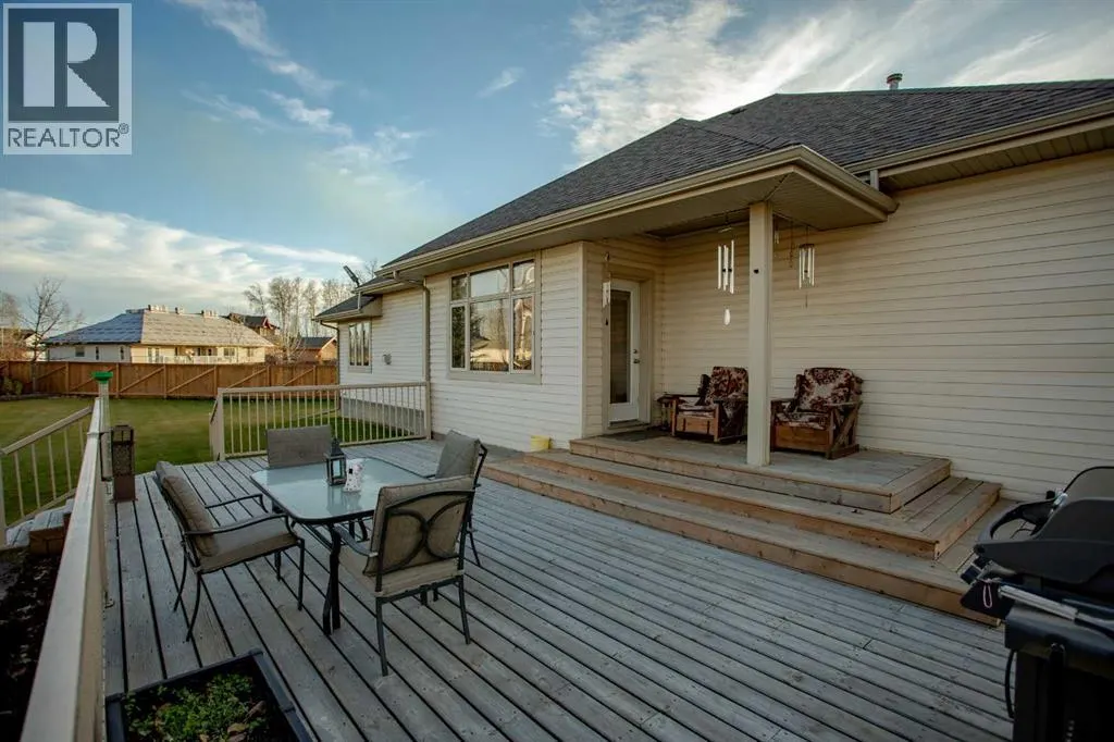 9 Chinook Crescent