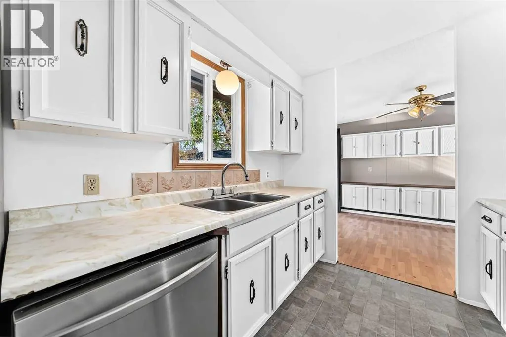 4 Sullivan Road SW