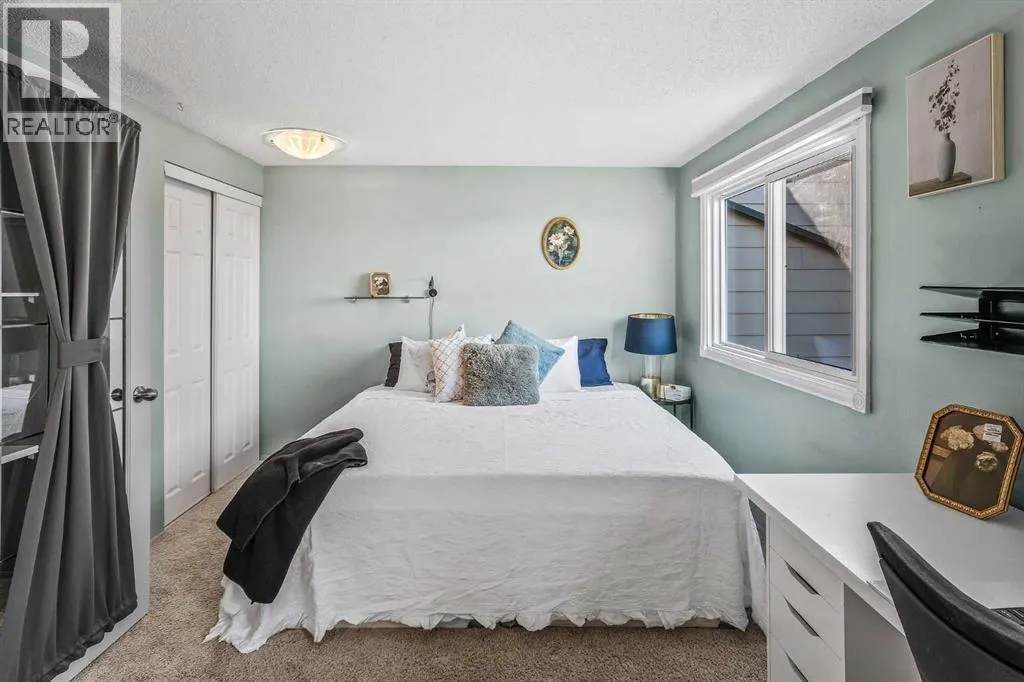 54, 1845 Lysander Crescent SE