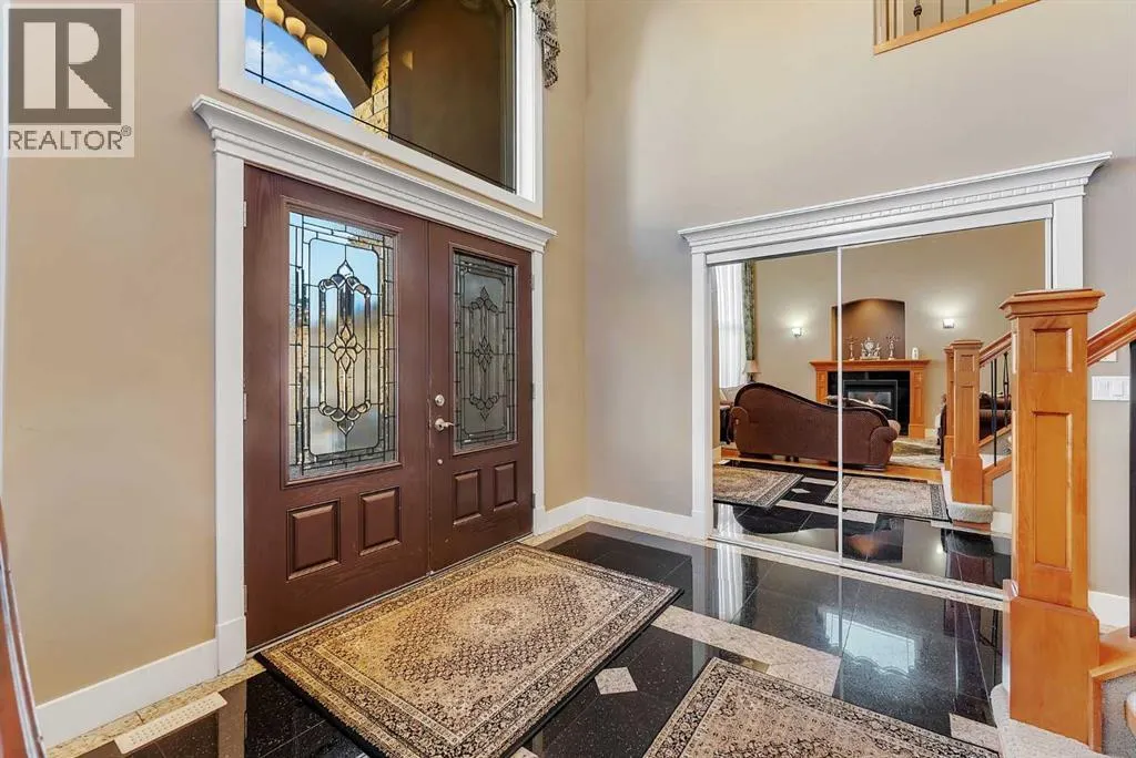 220 East Lakeview Place