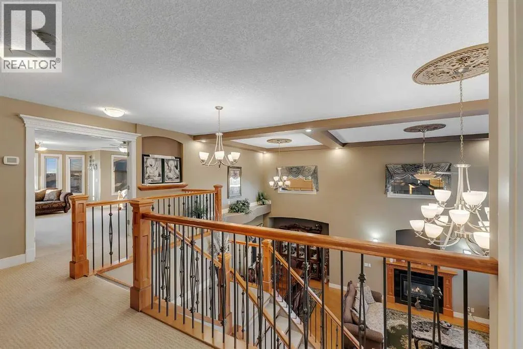 220 East Lakeview Place