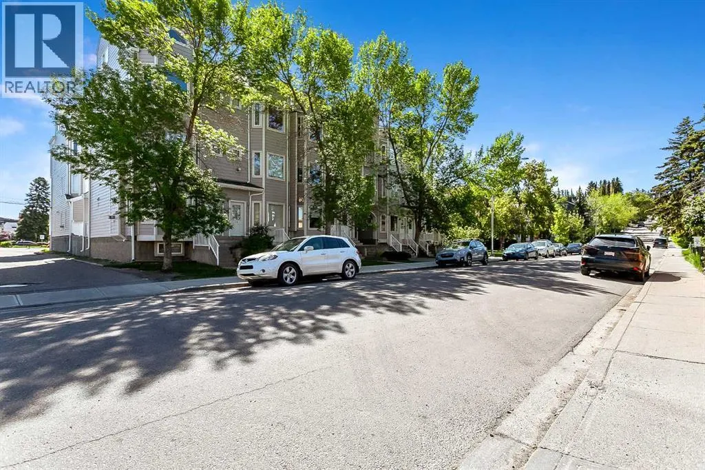 2, 1720 11 Street SW