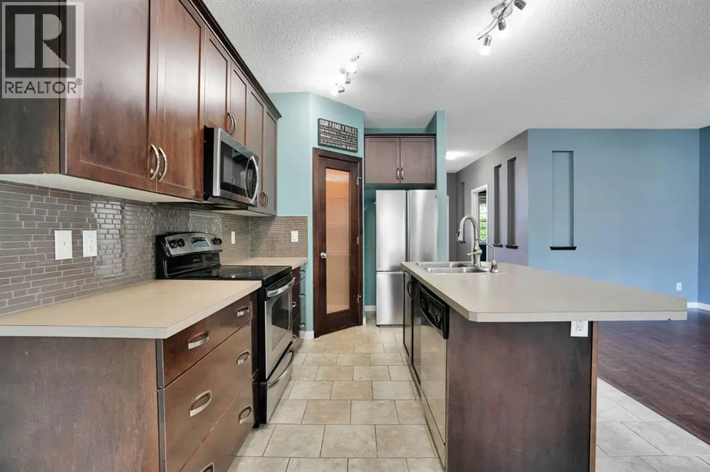 330 Cimarron Vista Way