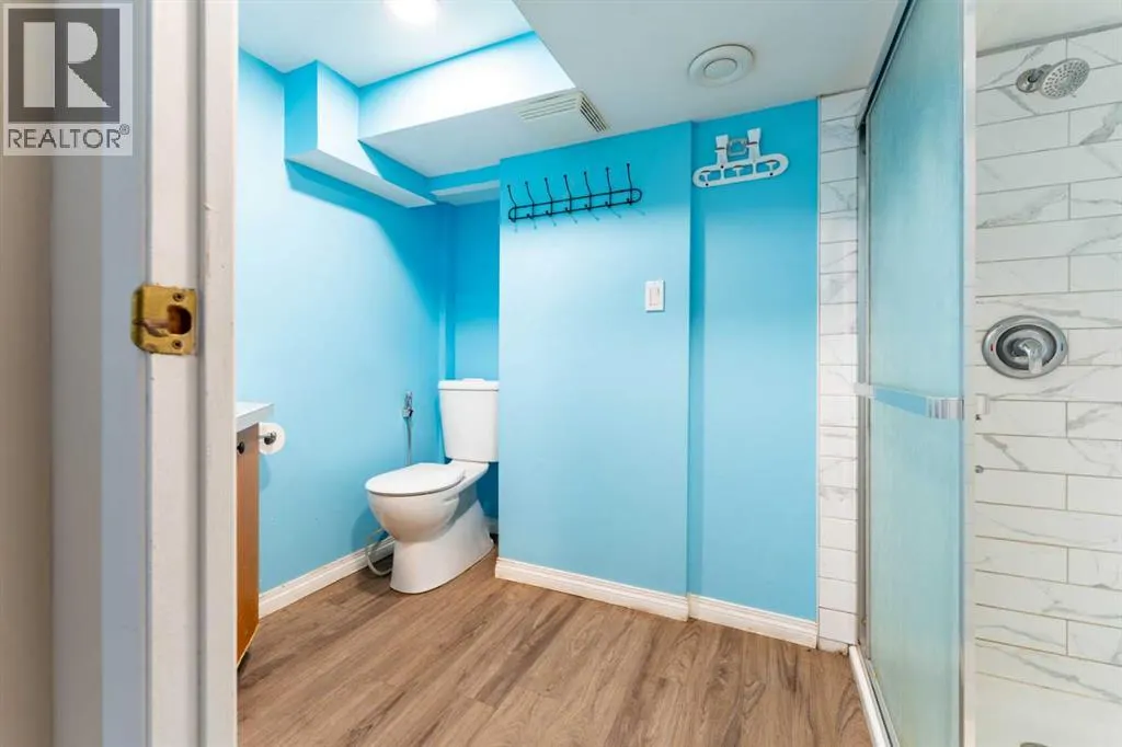 2018 Cottonwood Crescent SE