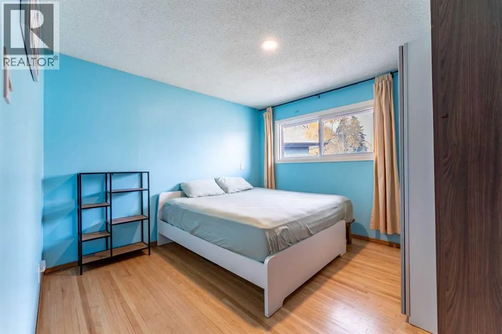 2018 Cottonwood Crescent SE