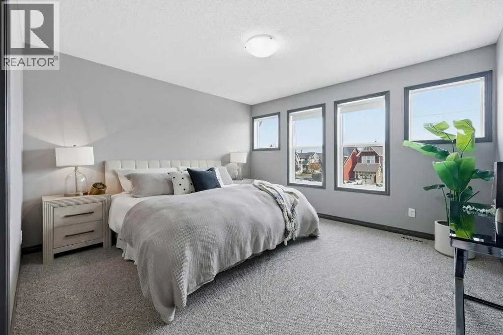 19 Auburn Crest Manor SE