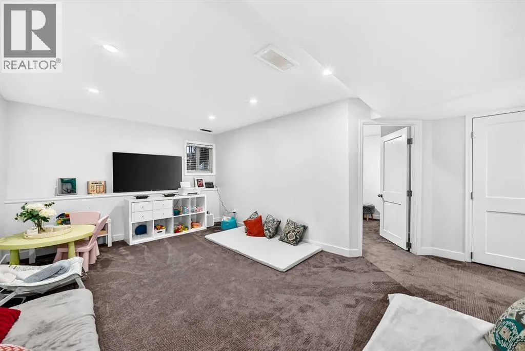 268 viewpointe Terrace