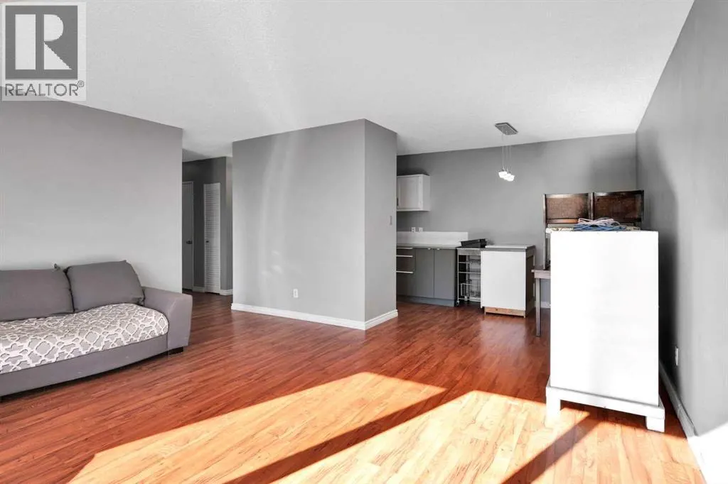 403, 635 56 Avenue SW